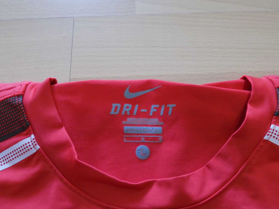 Тениска nike найк потник блуза оригинал спорт тренировка крос мъжка L