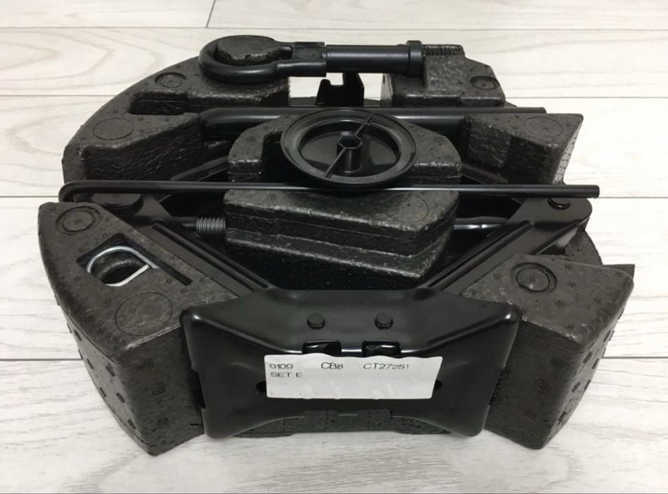 Kit Roata Rezerva Slim Ford 5x108 R16 Cric, Cheie Roti