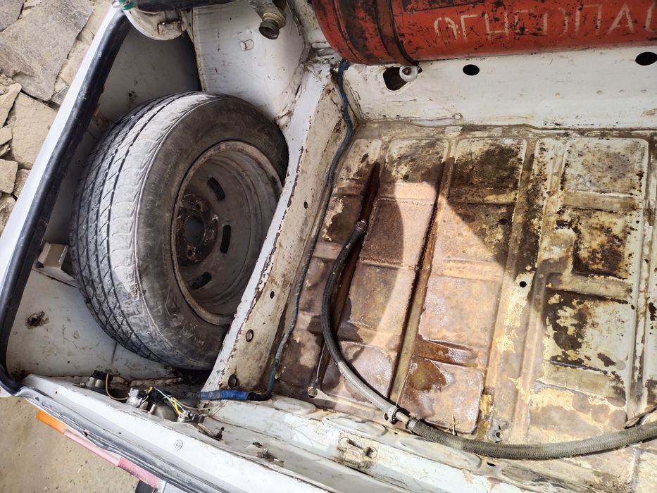 Jiguli sotiladi arzonga