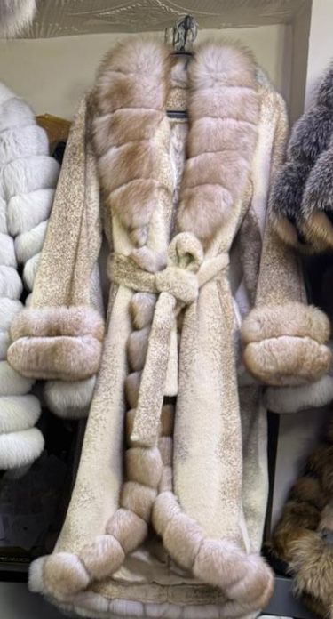 Haina Alcantara Lunga blana naturala vulpe