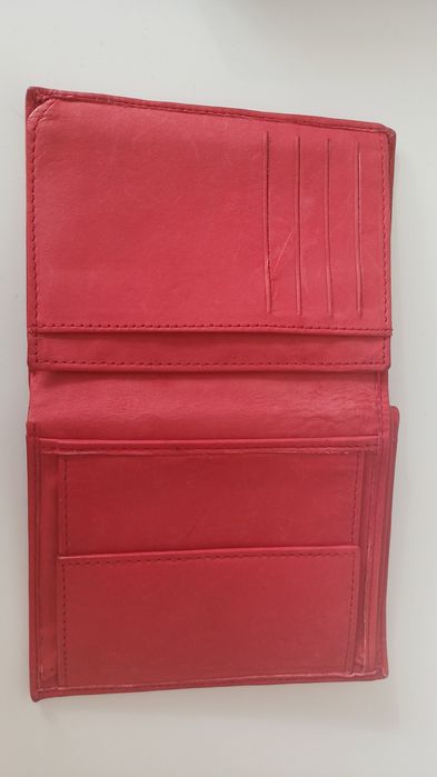 Червен портфейл  естествена кожа
