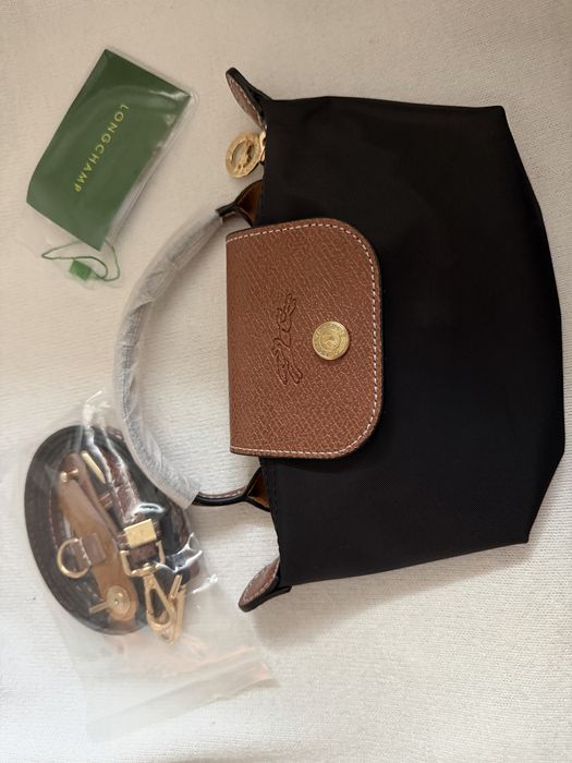 Черна дамска чанта Longchamp