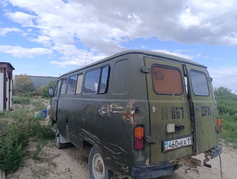 Продам УАЗ (буханка)