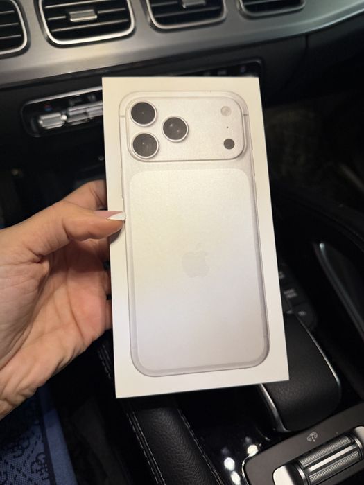 iphone 17 pro max чисто нов не разпечатан с фактура и гаранция