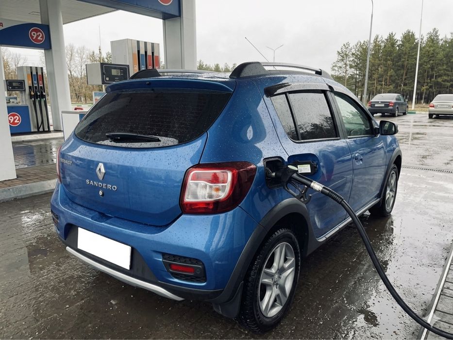 Продам авто, рено сандеро 2