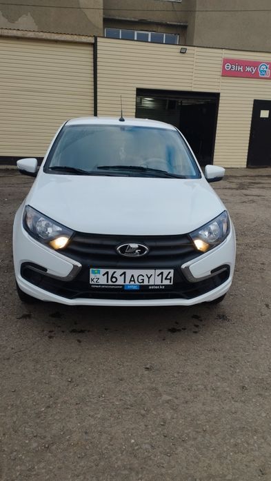 Продам автомобиль Лада гранта
