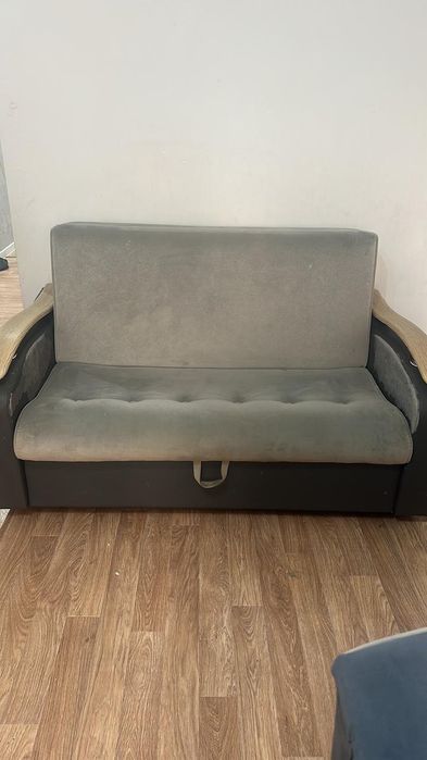 Отдам даром мебель