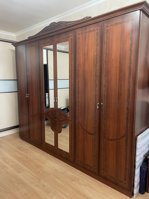 Комплект спальный гарнитур