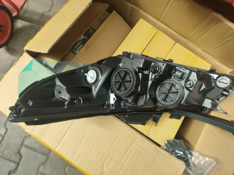 Хундай соната фара USA