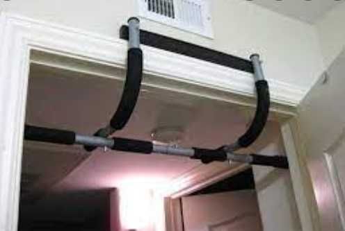 Турник дверной для дома Door Gym