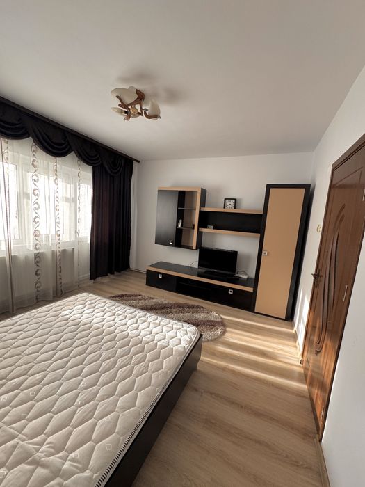 Inchiriez garsoniera ultracentral