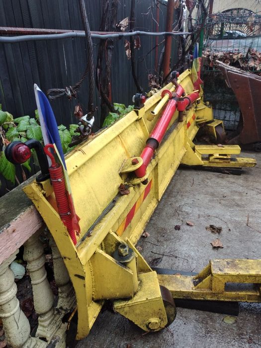 De vânzare lamă deszăpezire