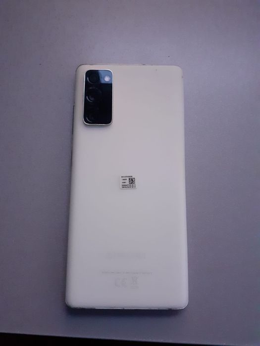 Vând telefon Samsung s20 fe