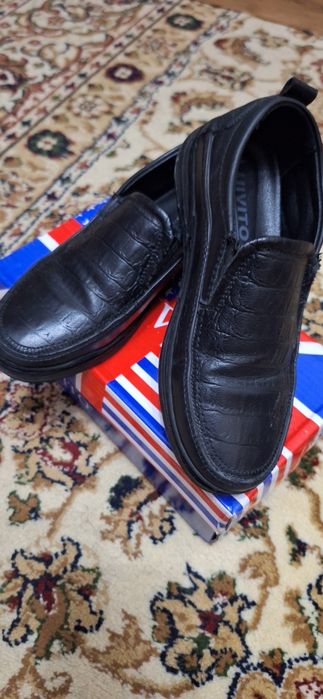 Продаются  десткие макасины