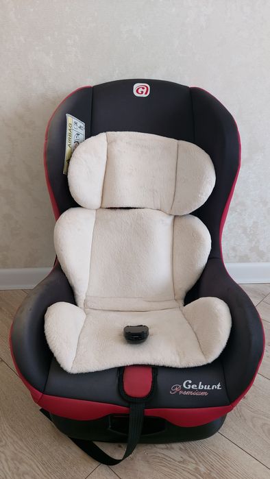 Детское автокресло Geburt