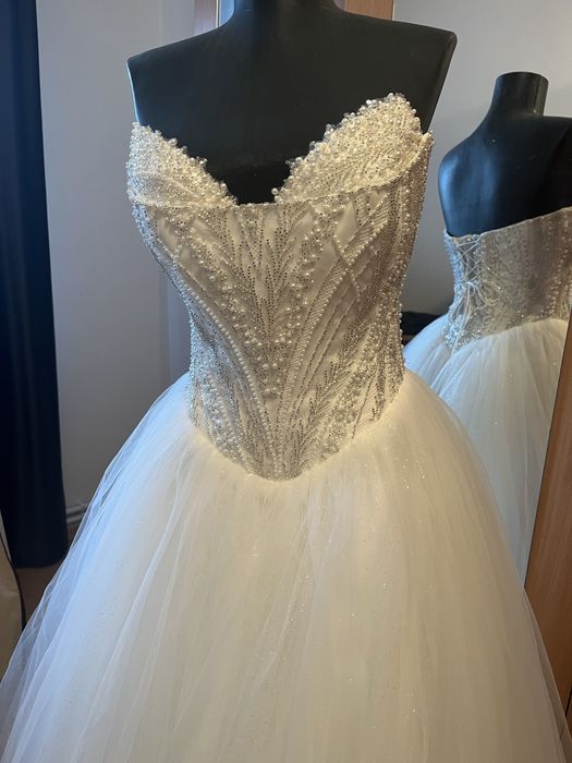 Rochie de mireasă tip prințesă