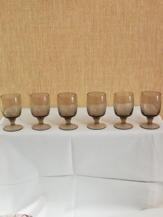 Продам   посуду  разную.