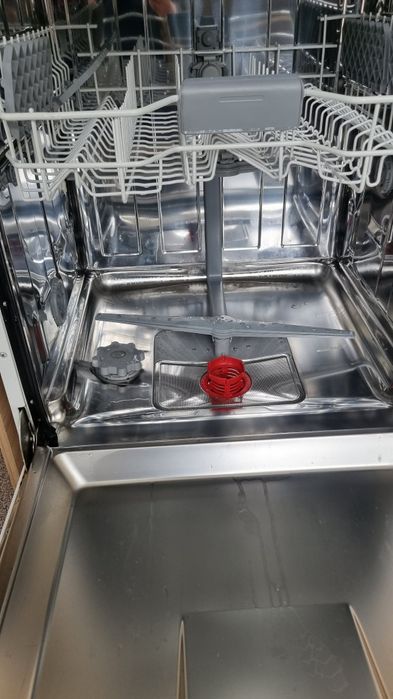 Съдомиялна SHARP