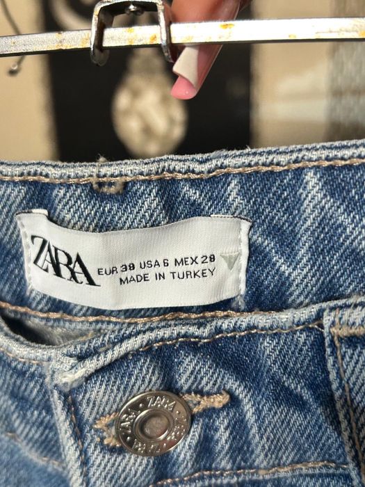 Blugi zara dama marimea 38