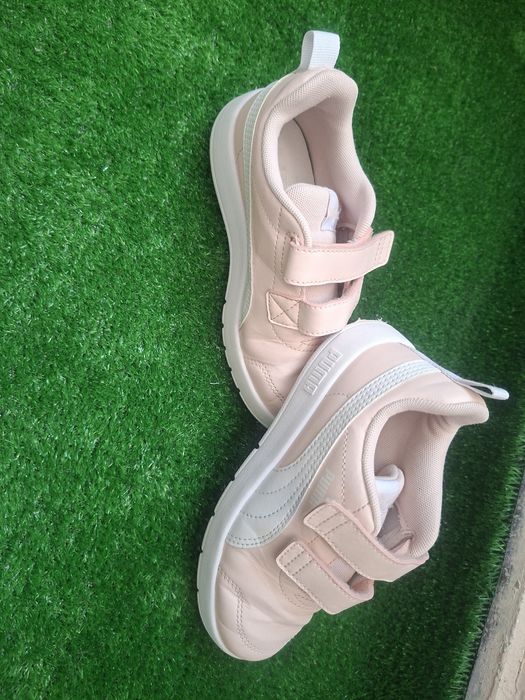 Puma - Спортни обувки Courtflex V3 с велкро, Бял/Праскова
