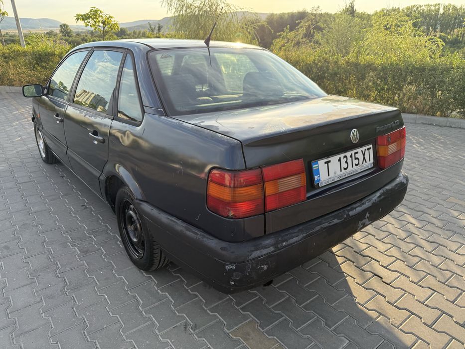 VW Passat 1.8 90hp.