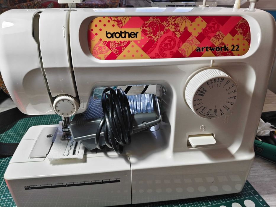 Швейная машина Brother.