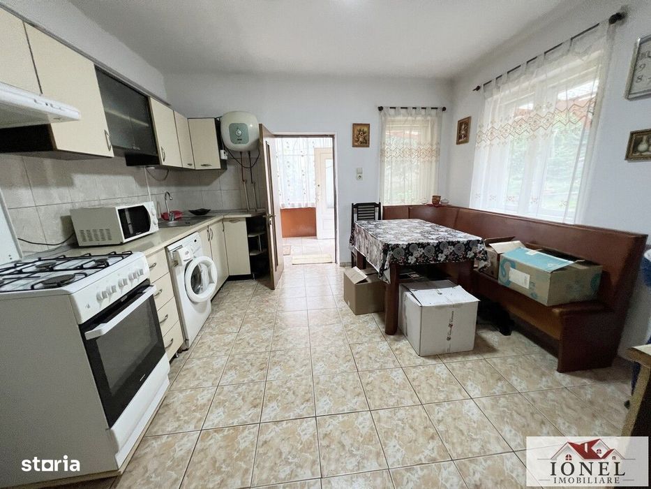 Vanzare casa in Sona