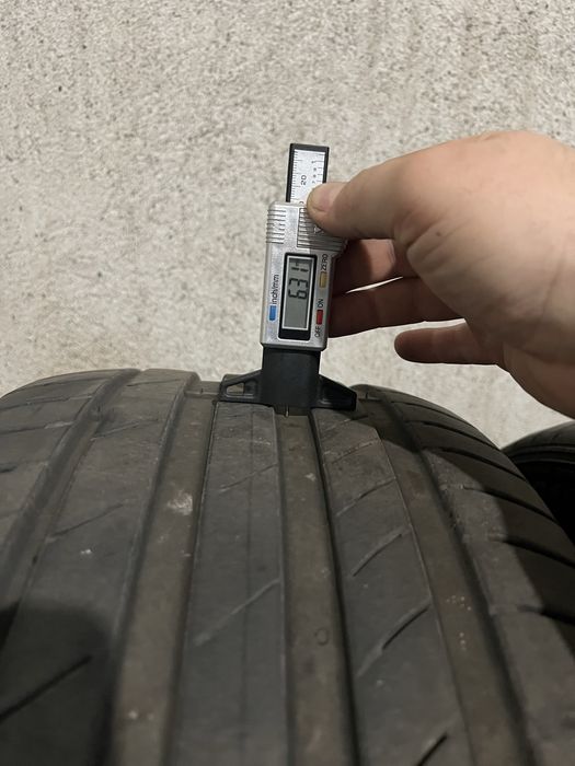 Летни гуми Kumho 255/40/19 ECSTA PS71