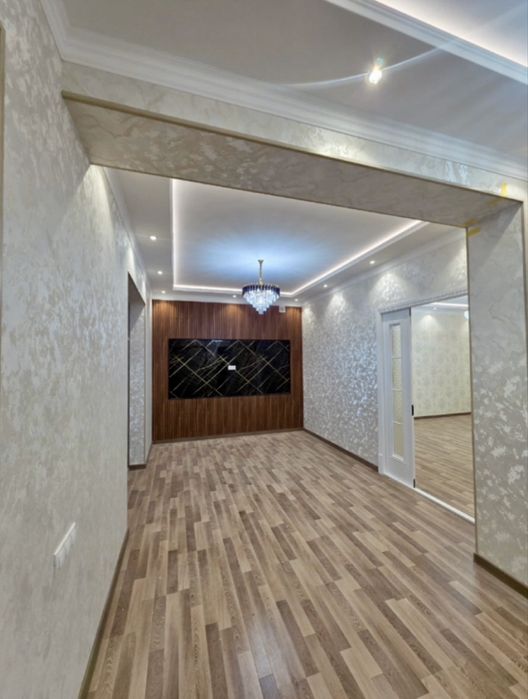 Nazarbek ittifoqda yengi masjid oldida yengi uchaska sotiladi