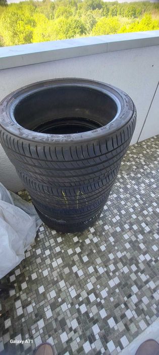 Летни гуми Michelin 245/40/19
