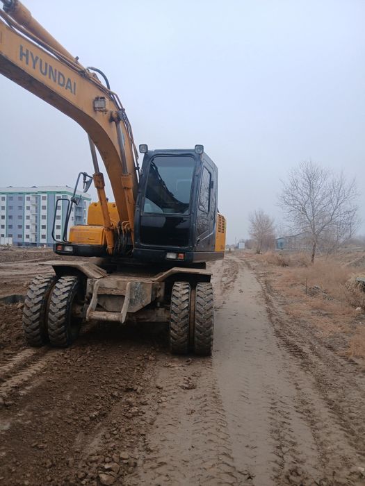 Экскаватор хюндай 1400