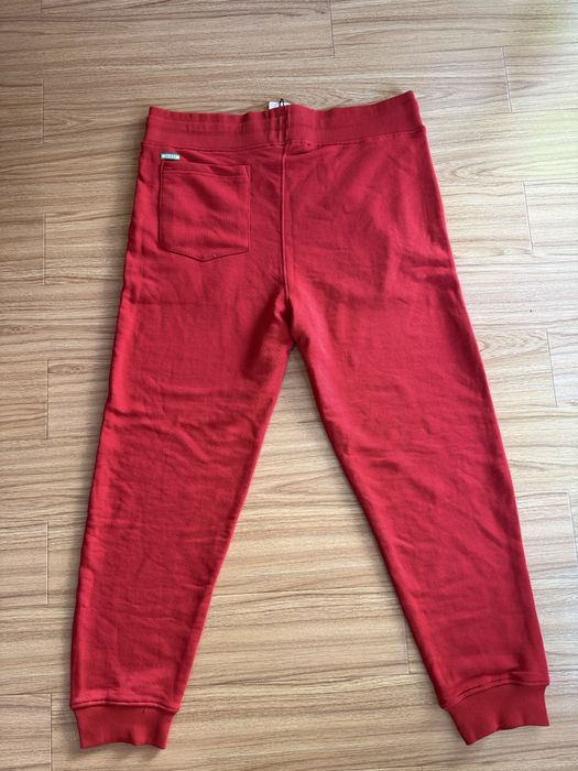 Compleu guess rosu unisex