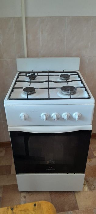 Продаю газовая плиту