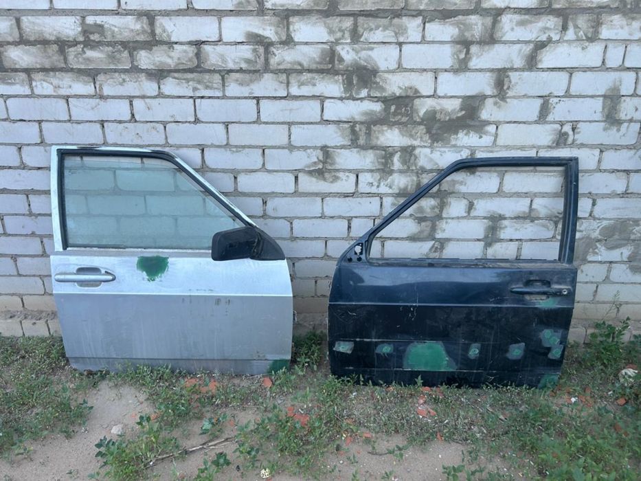 продам двери ваз 21099