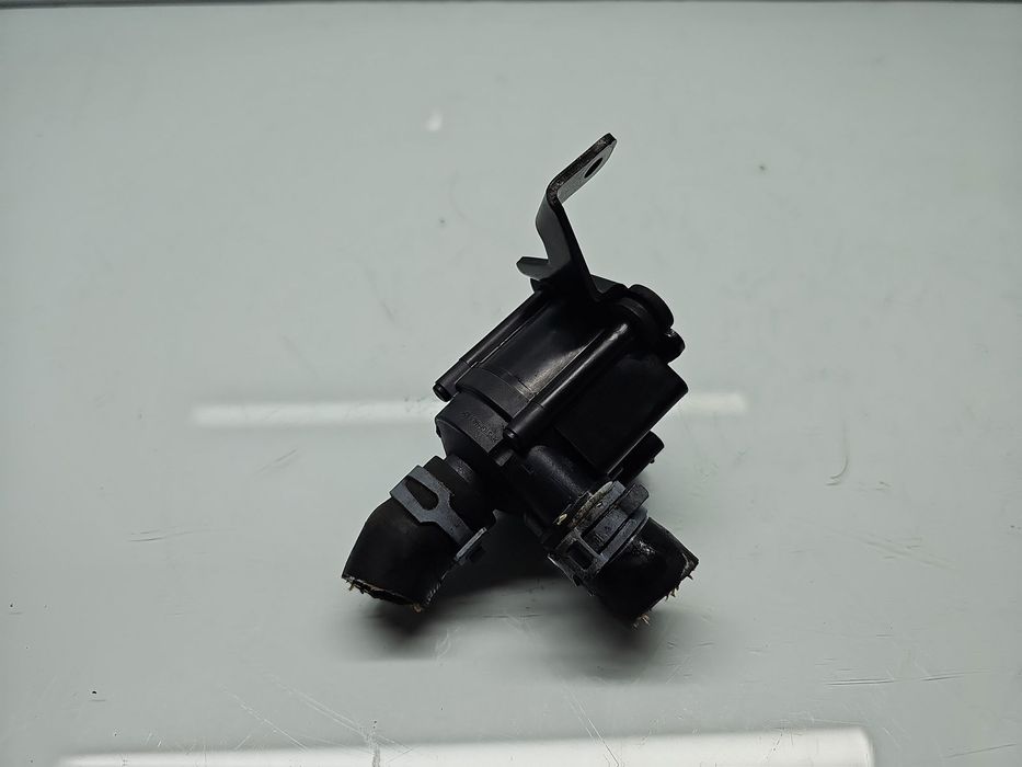 Pompa recirculare apa  AUDI A4 (8K2, B8) [Fabr 2008-2015] 04L965559 2.