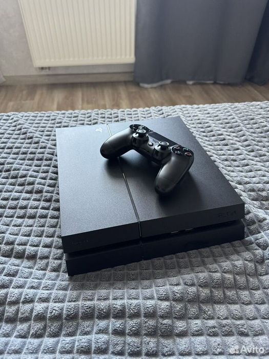 Playstation 4  1tb hotira 9.00 vzlom GoldHen