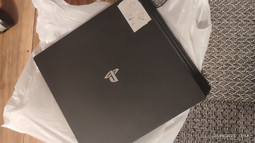 Sony Play Station 4 PRO 1 Tb (PS 4)