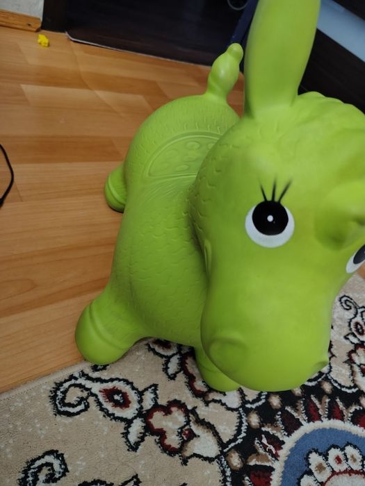 Продаю за 2000тг