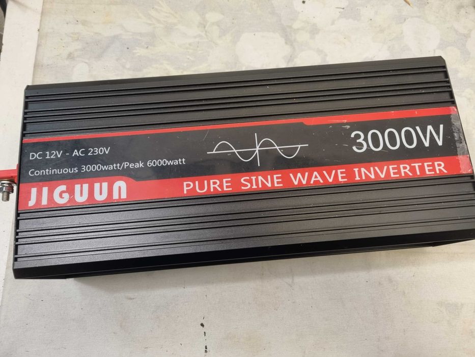 Jiguun 12v 3000W pure sine inverter de pe Amazon germania