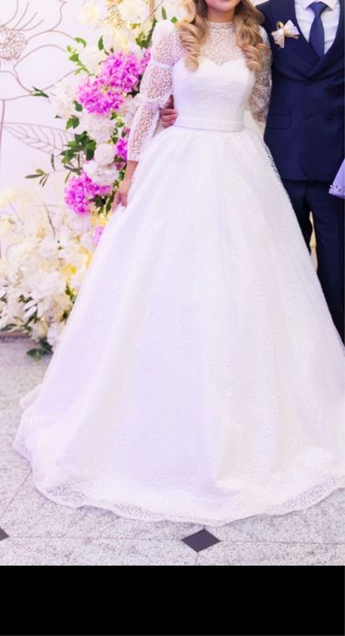 Продам свадебное платье