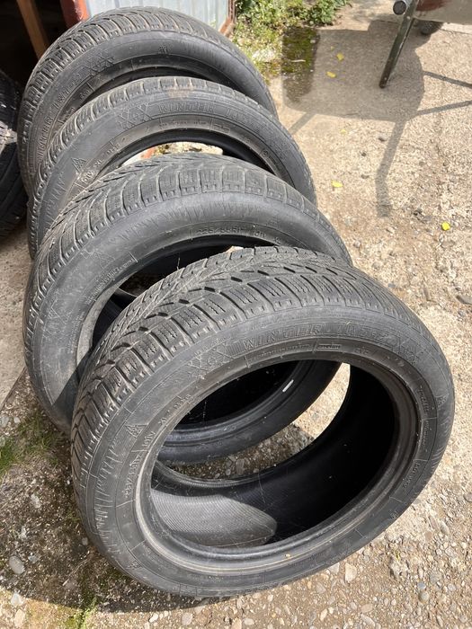 Anvelopa 245/40 R19, 225/55 R17, 215/45 R16 cauciuc auto