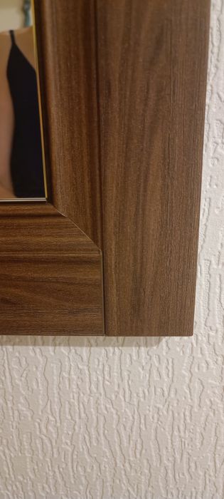 Продам комод с зеркалом