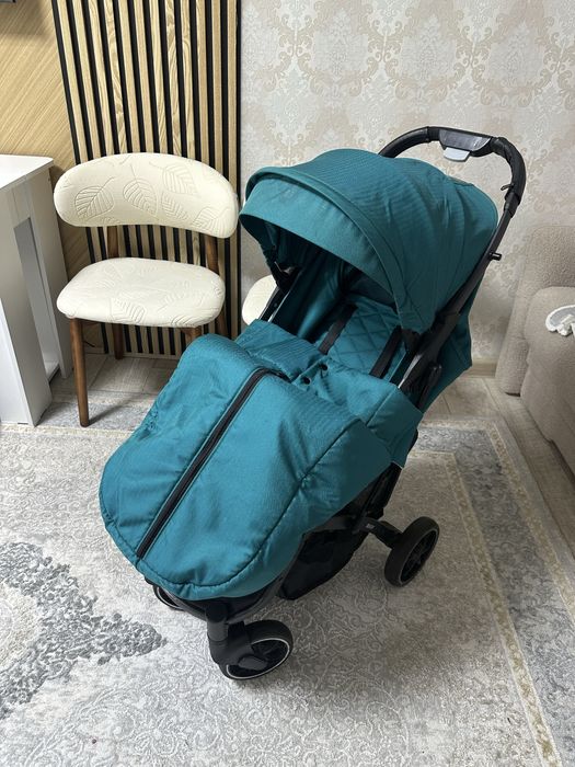 Продам коляску. В отличном состояний
