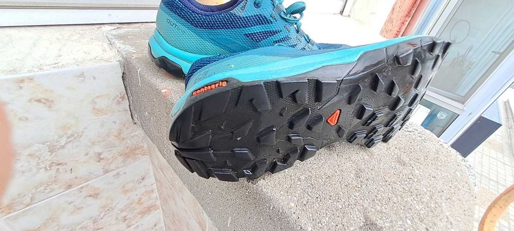 Непромокаеми женски маратонки Salomon