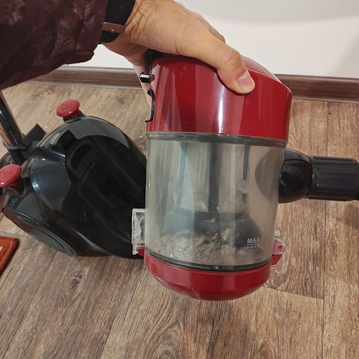 Пылесос Мидея в отличном состоянии