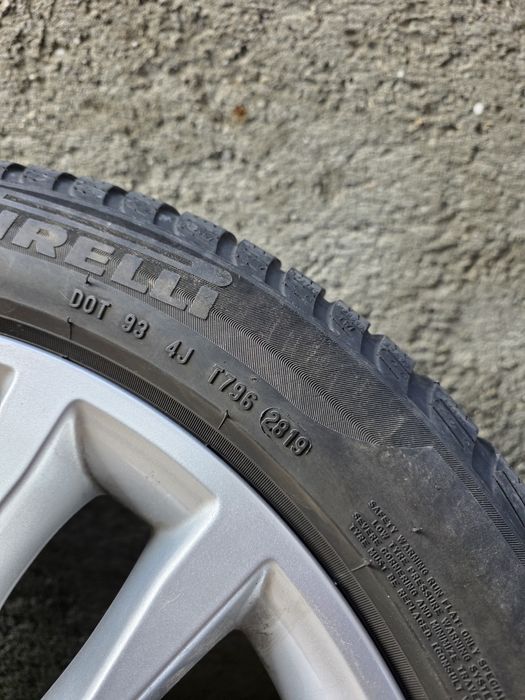 Jante BMW G30, R18, anvelope iarna