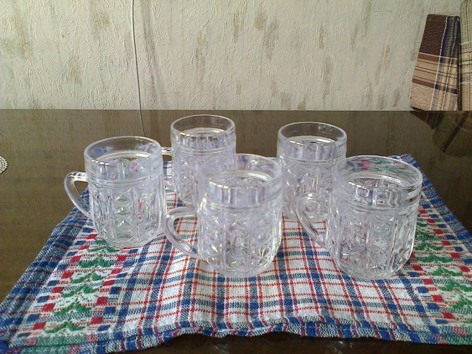 Хрустальные Кружечки ( отл.сост )