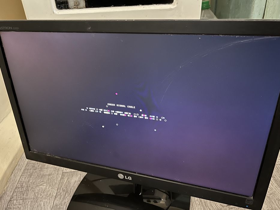 Монитор рабочий LG