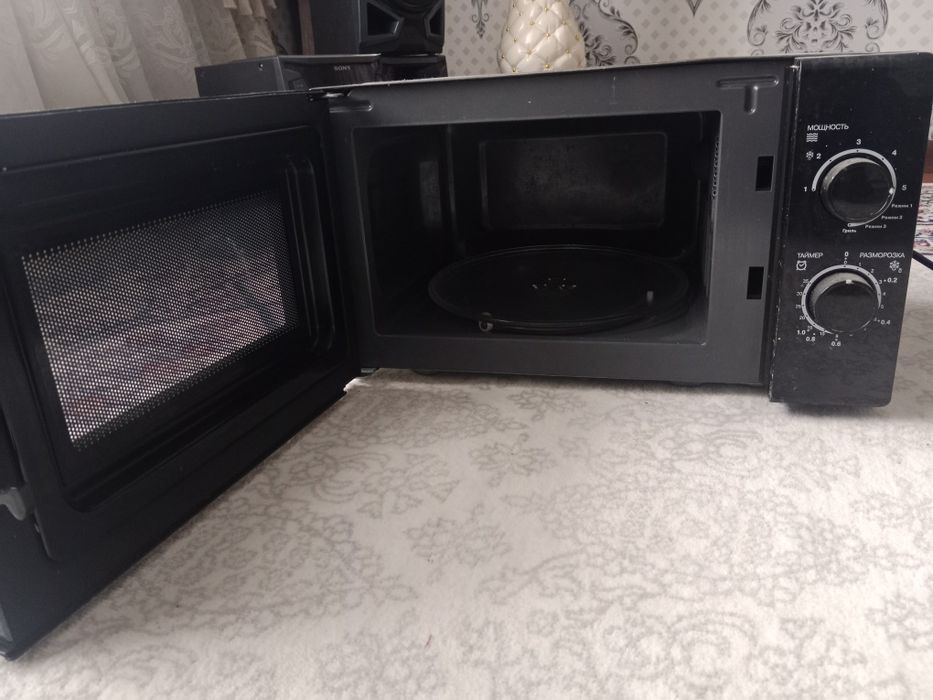 Redmond mekrovalnovka b/u ajoyib xolatda