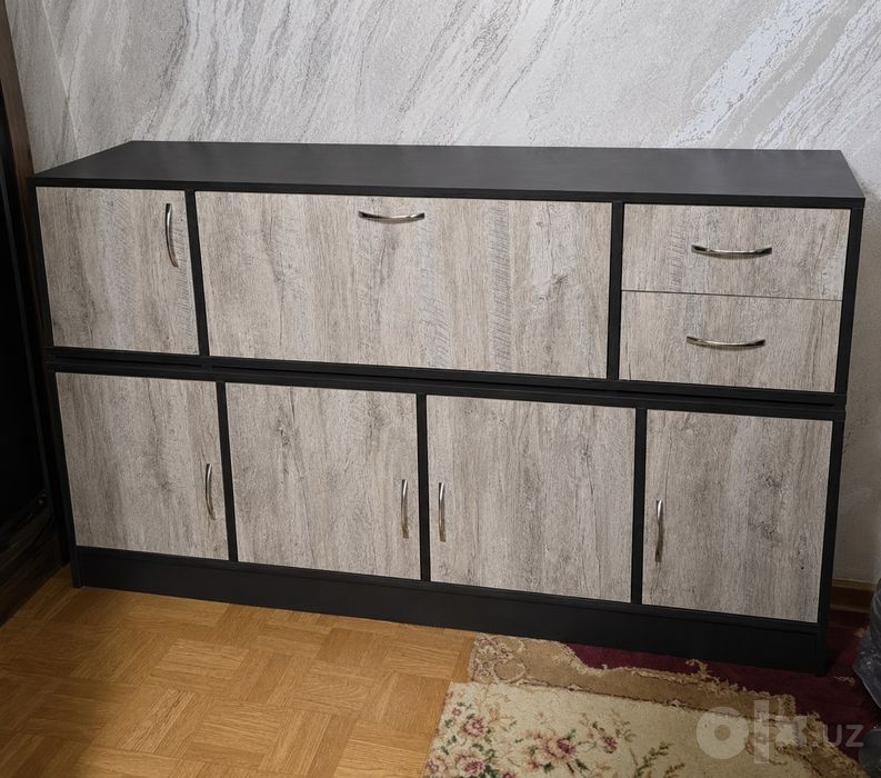Продам шкафчики две